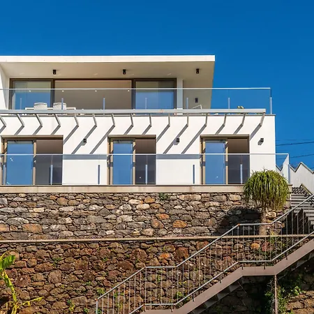 Ouro By Madeira Dream